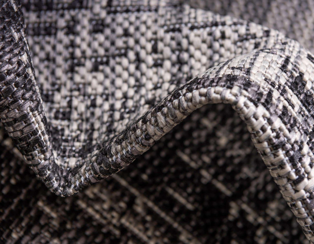 Rund Outdoor Teppich Outdoor Modern in Grau von Hadorn™ - Lifestyle Image