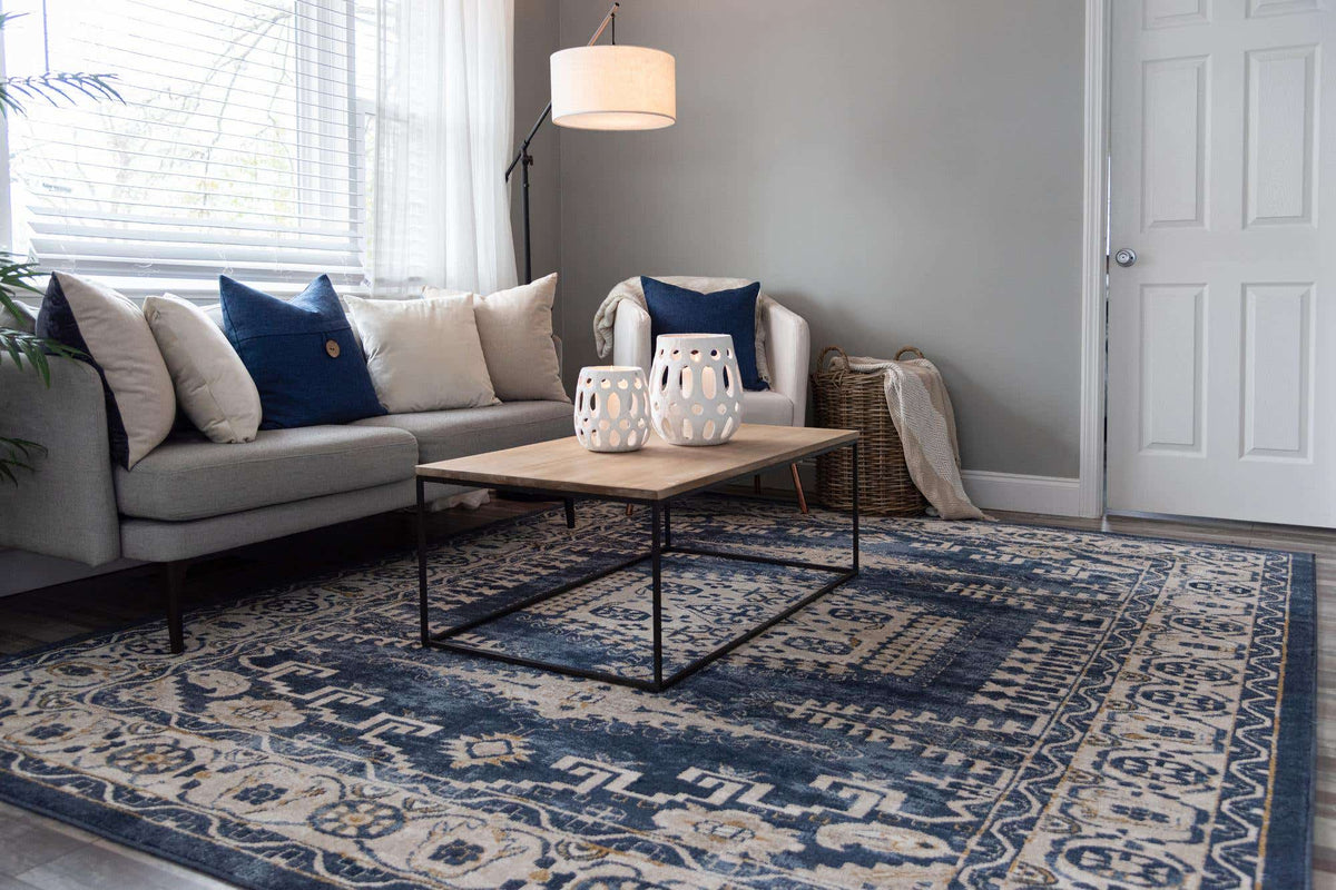 Rechteck Teppich Arcadia in Dunkelblau von Hadorn™ - Lifestyle Image