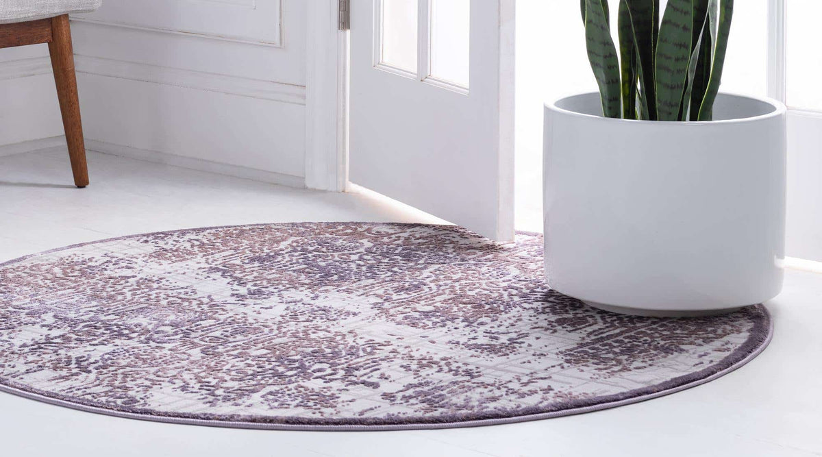 Rund Teppich Chesterfield in Violett von Hadorn™ - Lifestyle Image