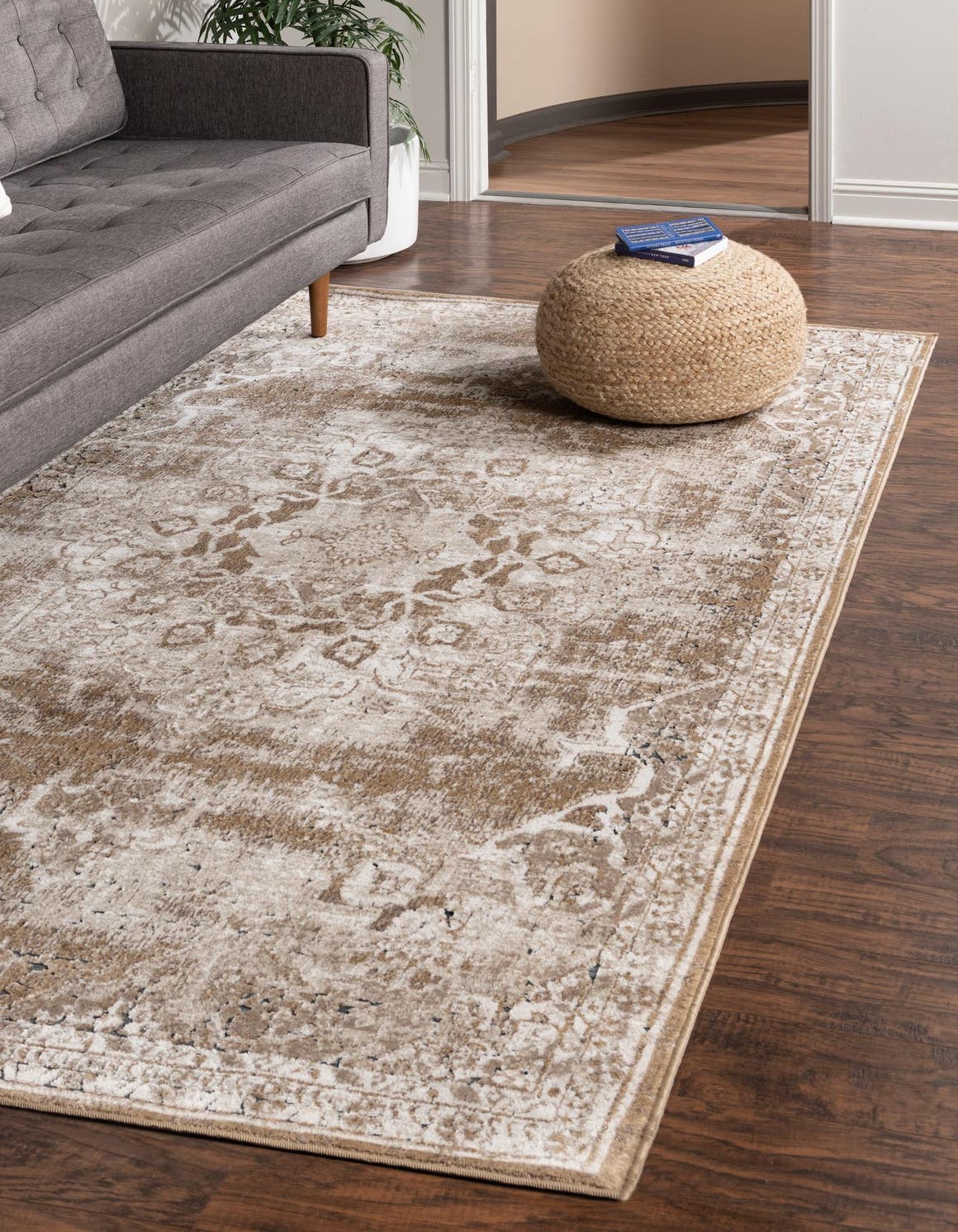 Rechteck Teppich Villa in Khaki von Hadorn™ - Lifestyle Image
