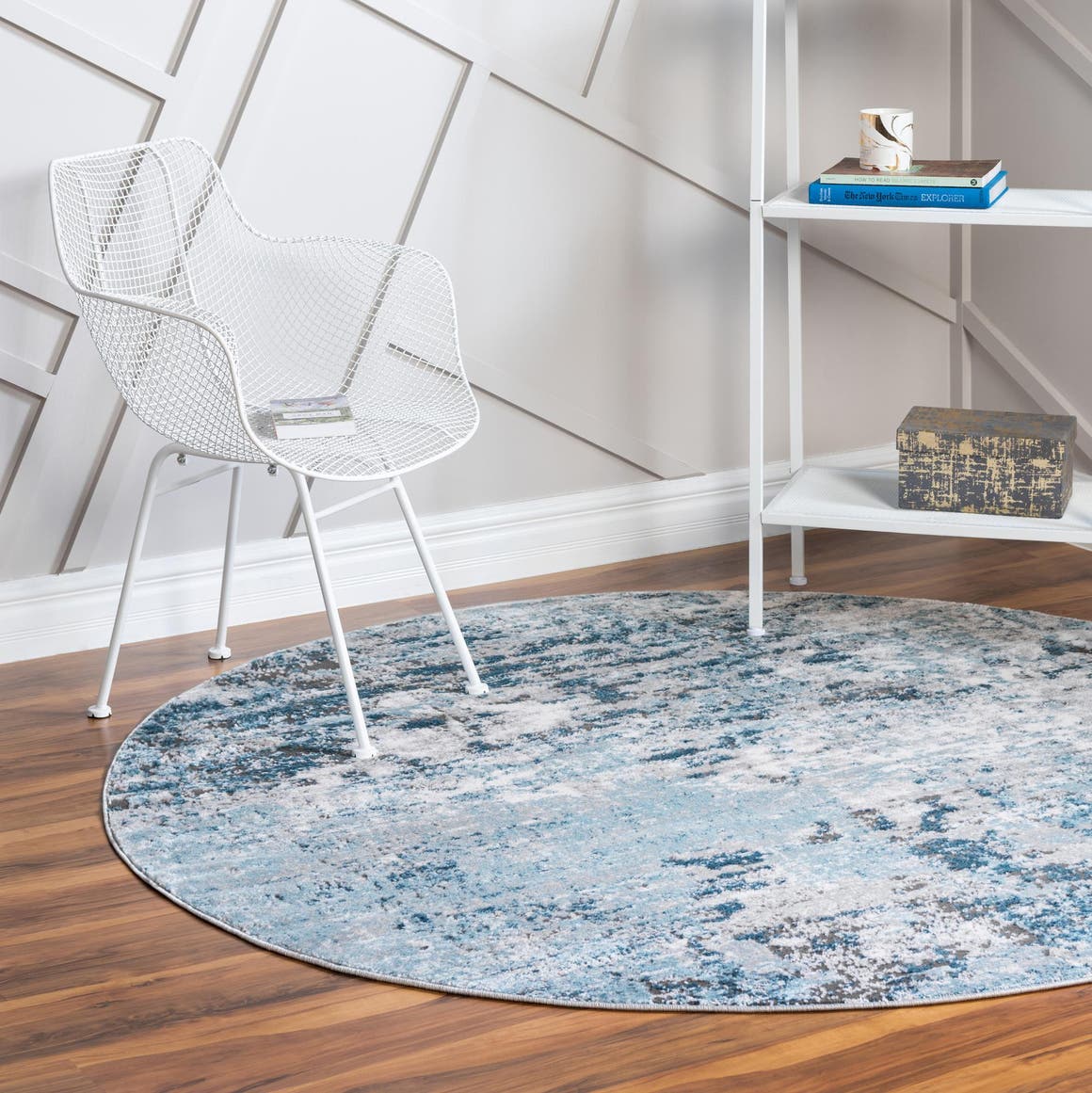 Rund Teppich Leipzig in Blau von Hadorn™ - Lifestyle Image
