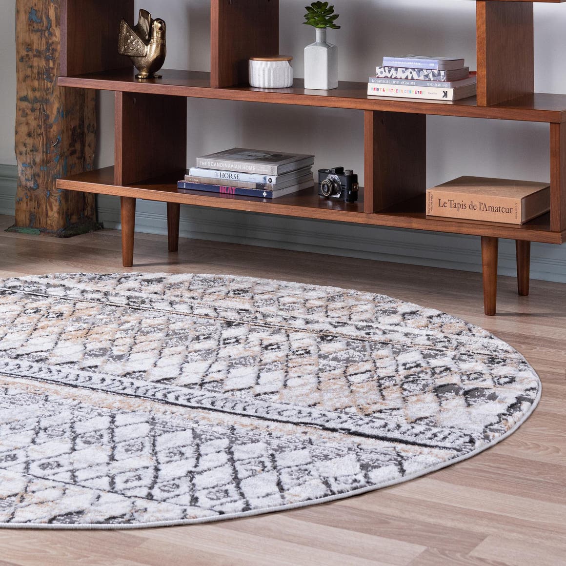 Rund Teppich Leipzig in Beige von Hadorn™ - Lifestyle Image