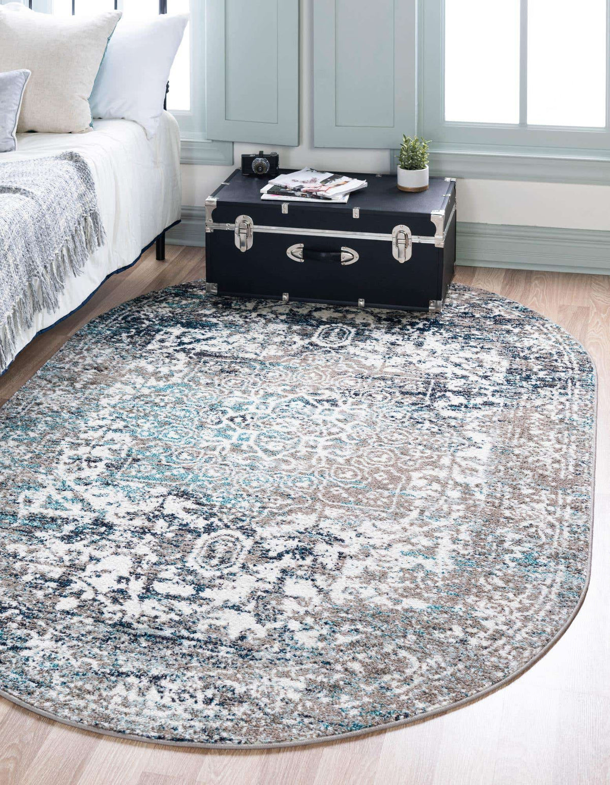 Oval Teppich Arlington in Grau von Hadorn™ - Lifestyle Image