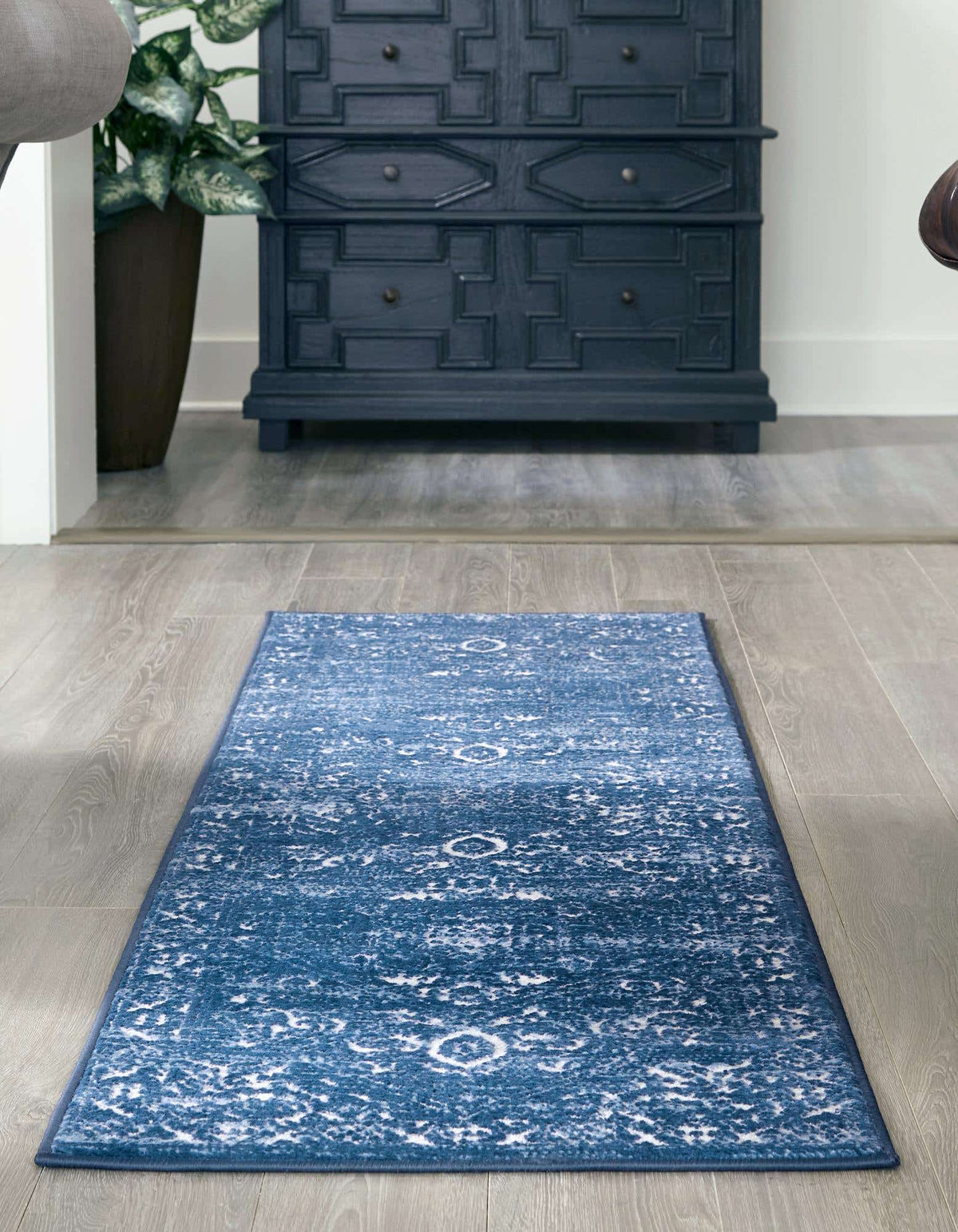 Läufer Teppich Boston in Blau von Hadorn™ - Lifestyle Image