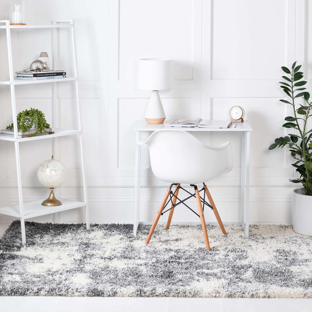 Rechteck Hochflorteppich Soft Touch Shag in Rauchgrau von Hadorn™ - Lifestyle Image