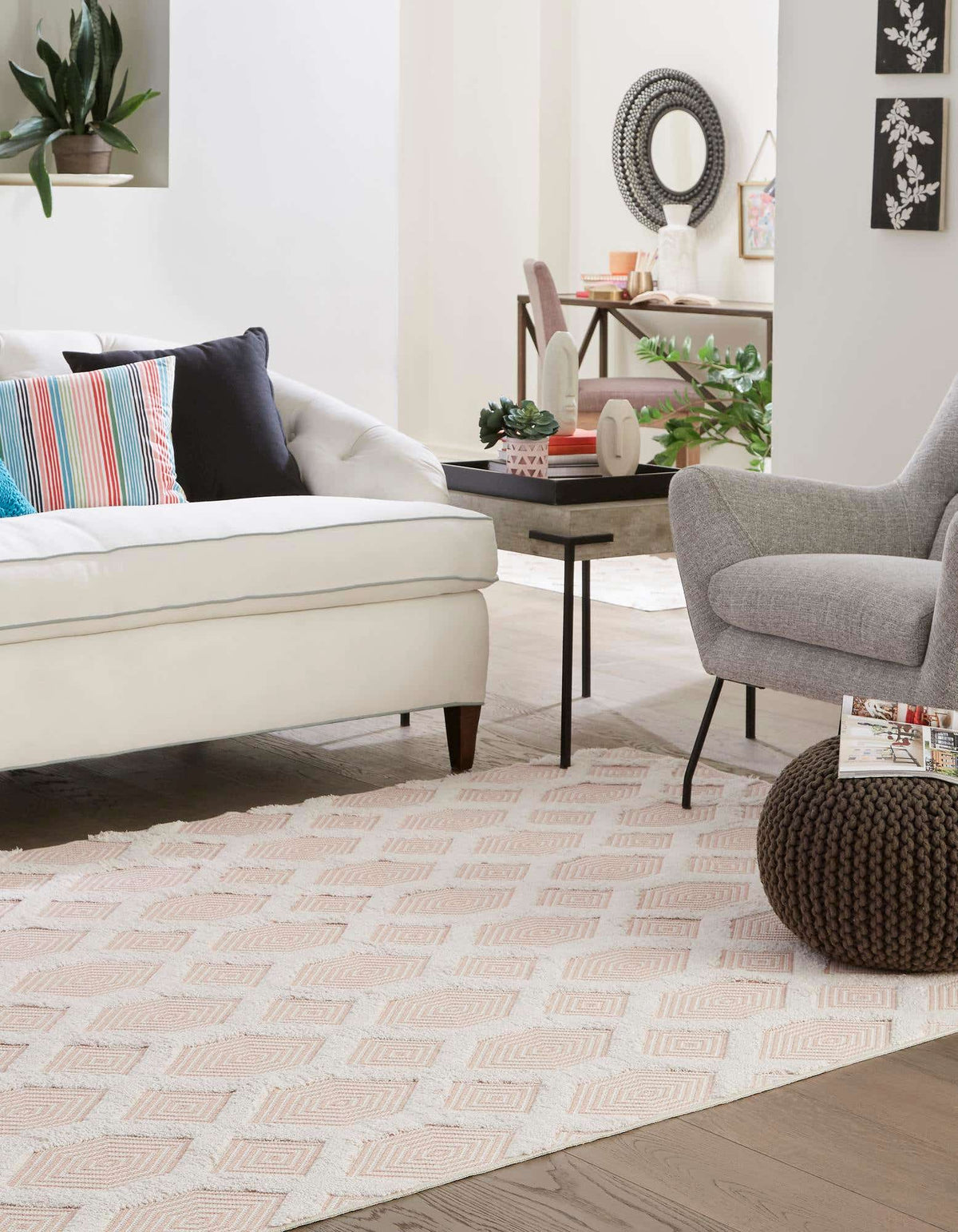 Rechteck Teppich Sabrina Soto Casa in Rosa von Hadorn™ - Lifestyle Image