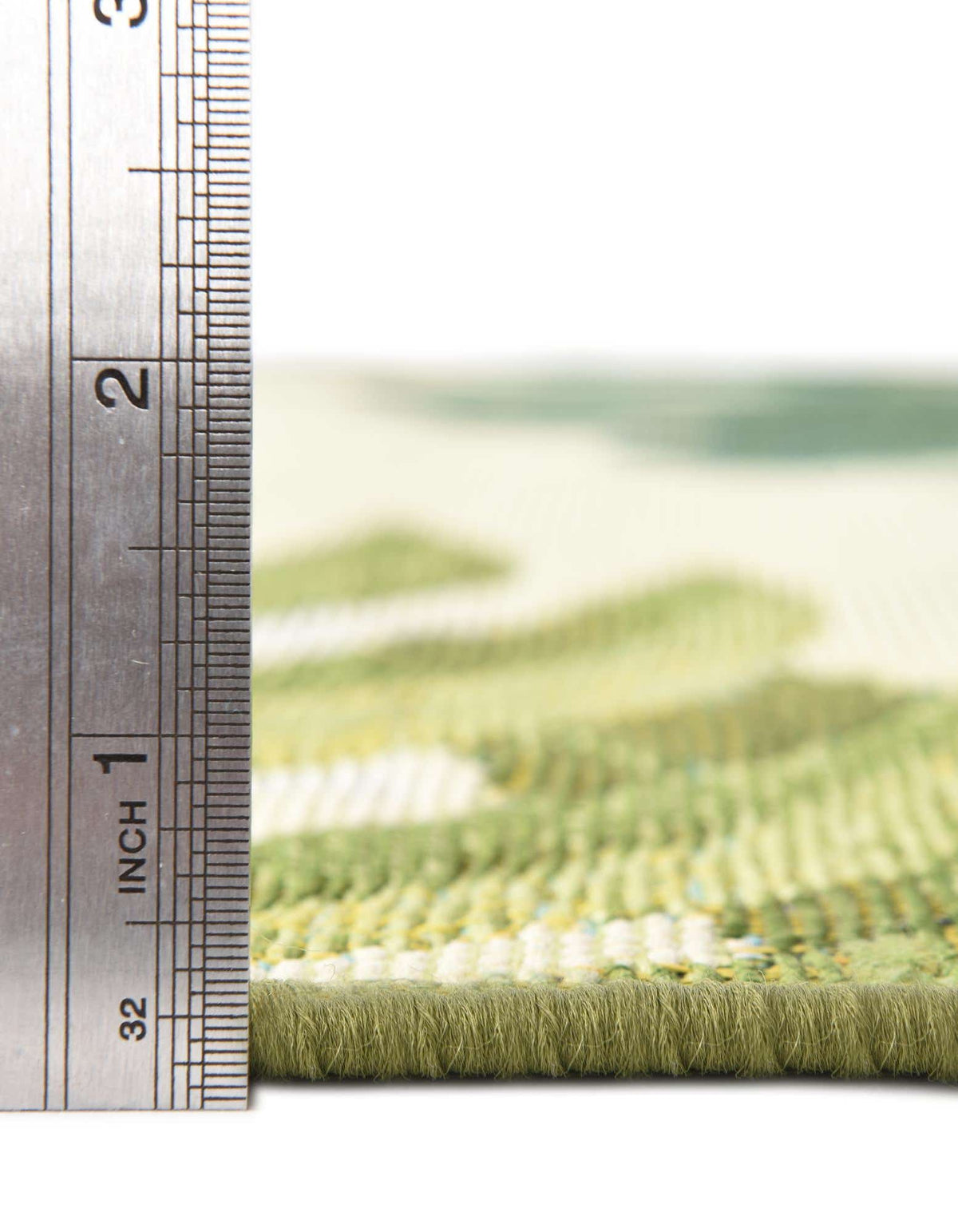 Rund Outdoor Teppich Outdoor Botanical in Grün von Hadorn™ - Lifestyle Image