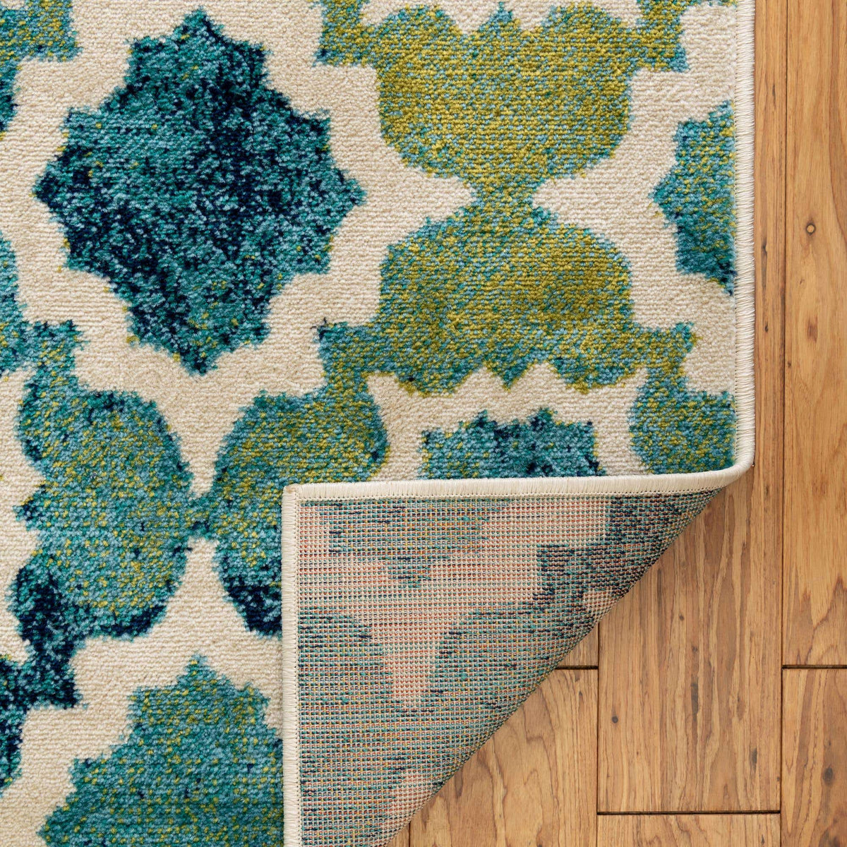 Rechteck Teppich Azalea in Blau von Hadorn™ - Lifestyle Image
