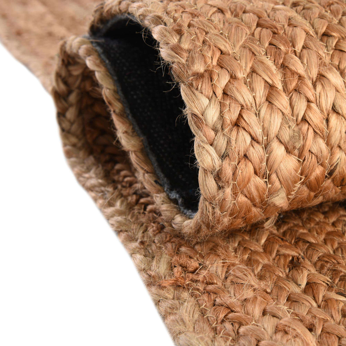 Läufer Handgeflochten Teppich Braided Jute Luxe in Natürlich von Hadorn™ - Lifestyle Image