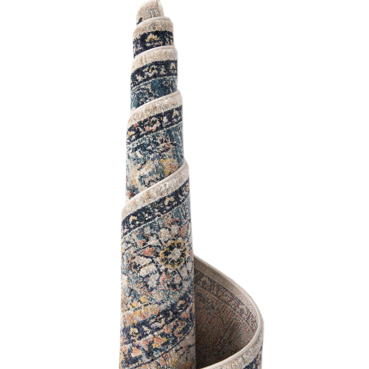 Oval Teppich Lola in Blau von Hadorn™ - Lifestyle Image