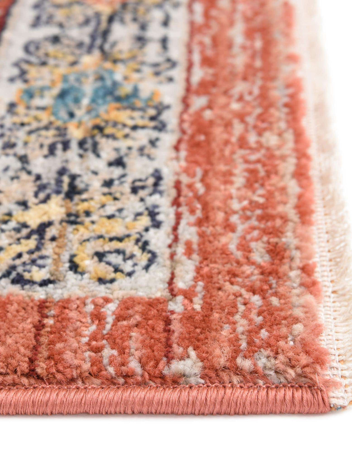 Rechteck Teppich Lola in Ziegelrot von Hadorn™ - Lifestyle Image