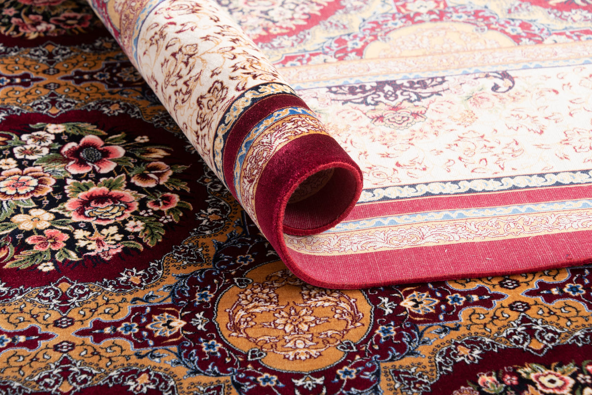 Rechteck Teppich Ghom Design in Rot von Hadorn™ - Lifestyle Image